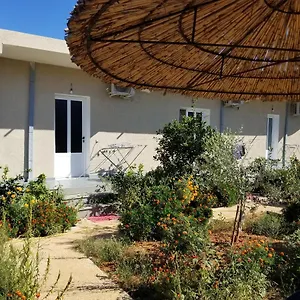 Rey Garden 2 Wlora